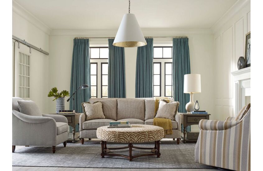 HAMPSTEAD COCKTAIL OTTOMAN Room